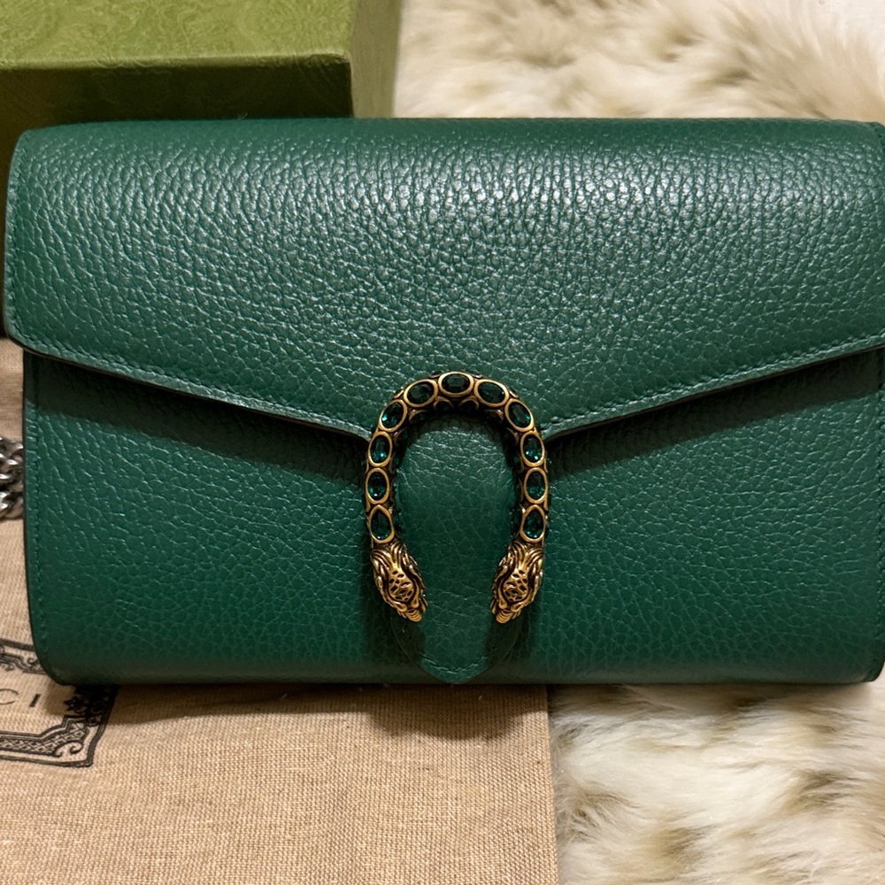 Gucci Green Leather Clutch with Gold Accent